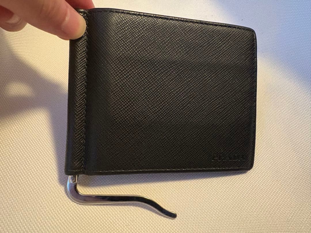 【美品 】本体のみ PRADA ブラック レザー マネークリップ（プラダ）