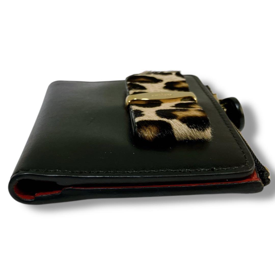 サルバトーレフェラガモ 良品 イタリア製ハラコヴァラリボン 2つ折り財布ブラック