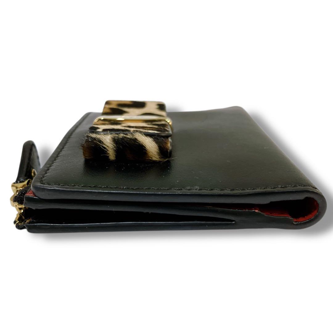 サルバトーレフェラガモ 良品 イタリア製ハラコヴァラリボン 2つ折り財布ブラック