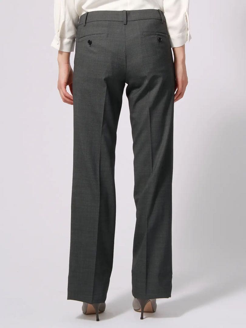 [未使用級]ザスーツカンパニー　現行品　大きいサイズ　パンツスーツセットアップ