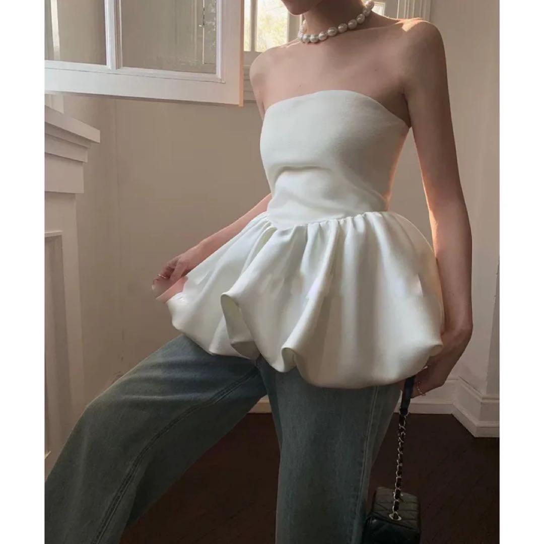 TORUGATO チューブトップペプラムトップス