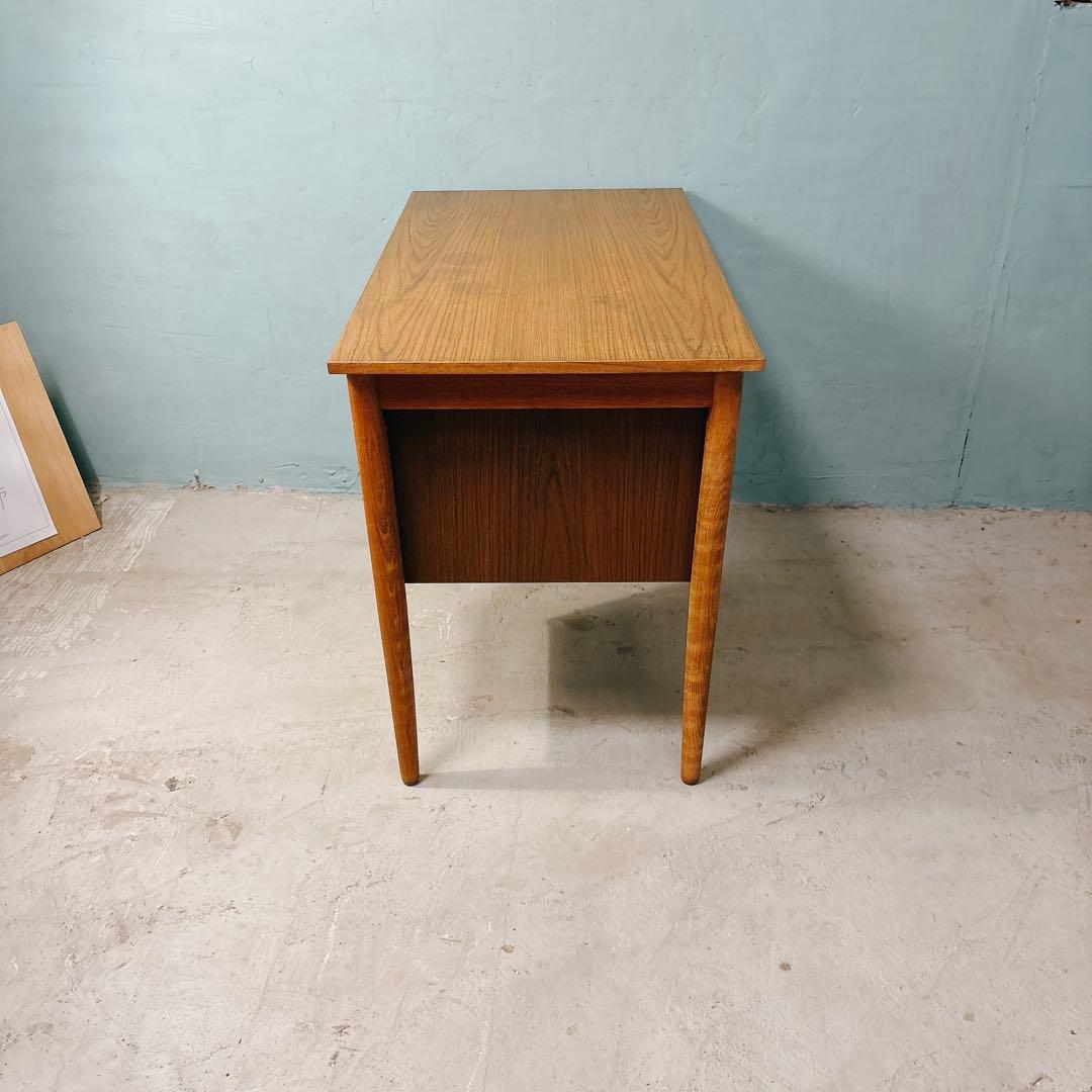 デンマーク　チーク材　デスク　北欧家具　北欧ビンテージ