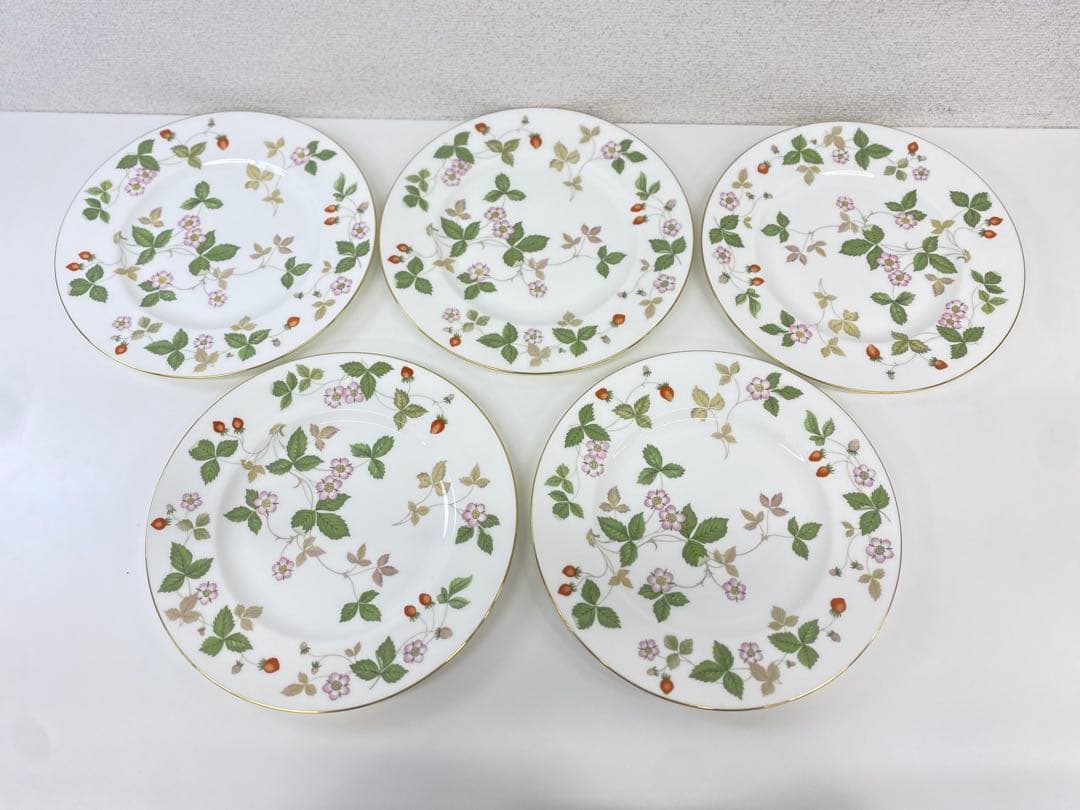  ウェッジウッド ワイルドストロベリー 食器一式セット 箱付き