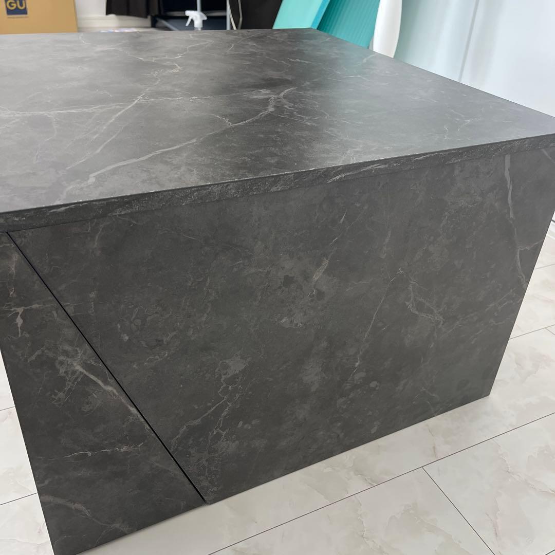 超メルカリ市最終日限定値下げ✨️LOWYA マーブル調センターテーブル