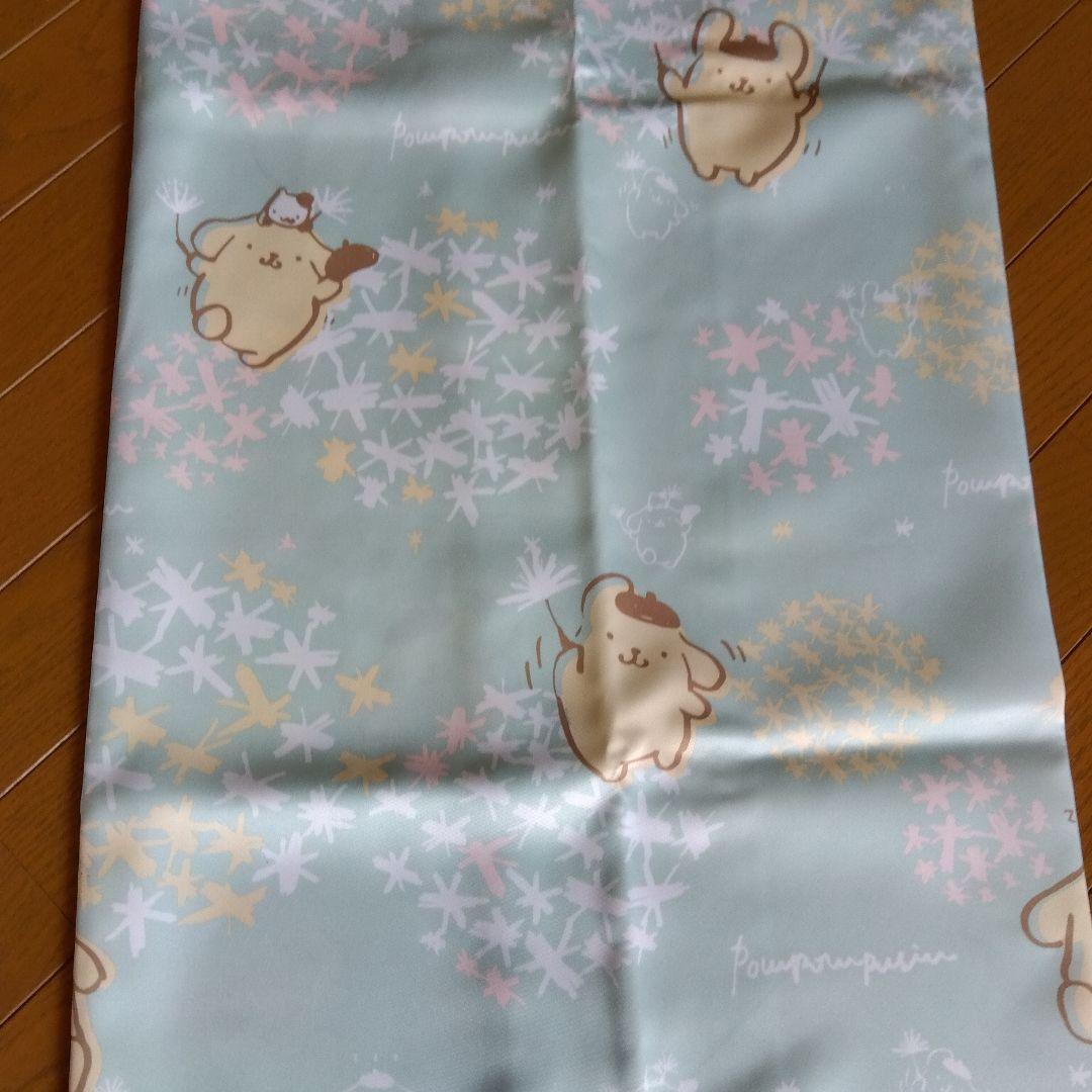 ポムポムプリン　遮熱カーテン　2枚組　100×200　　サンリオ　日本製　未使用