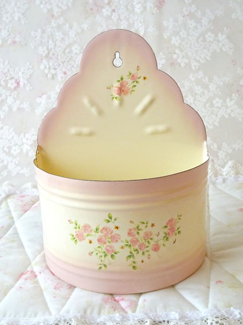 イマン　ポーレット　セル缶　マニーローズ