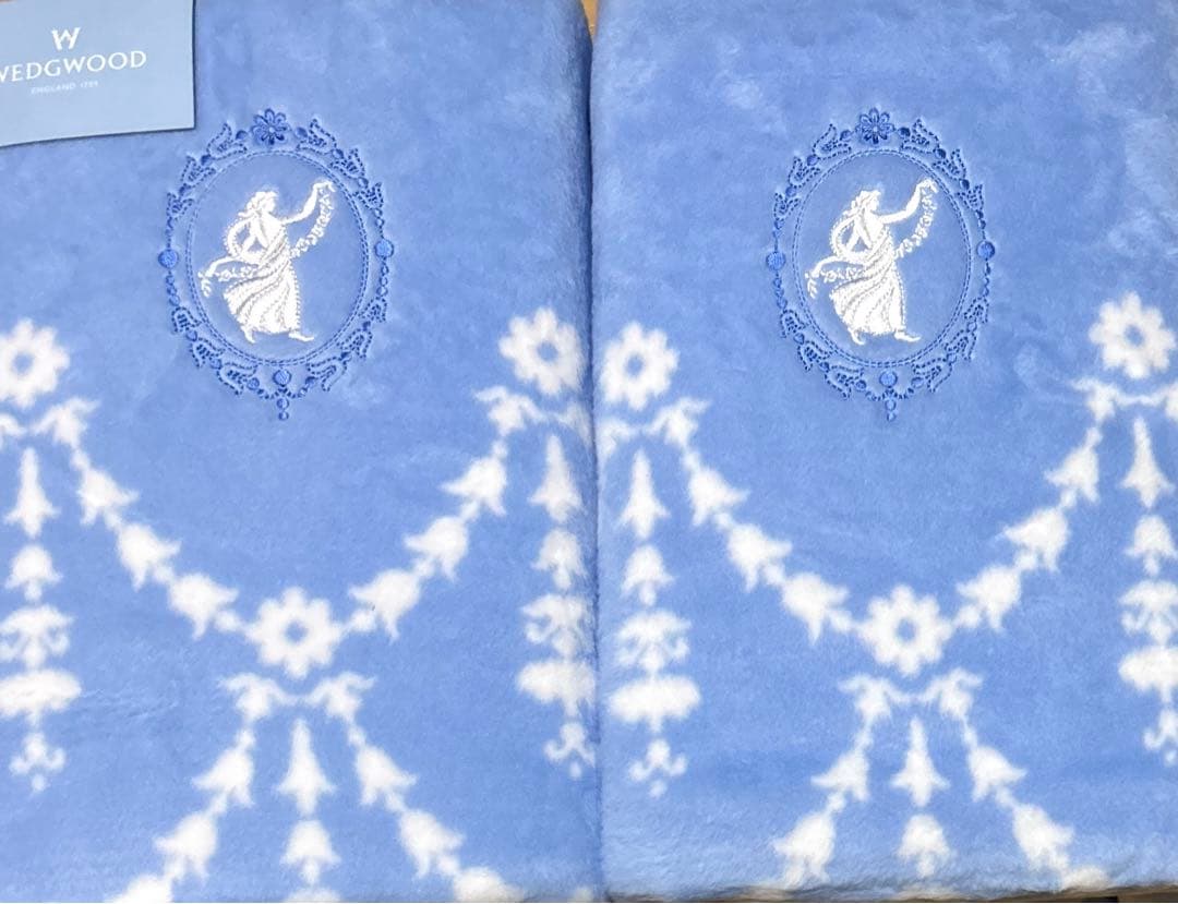 ウェッジウッド ❤︎綿毛布ペア