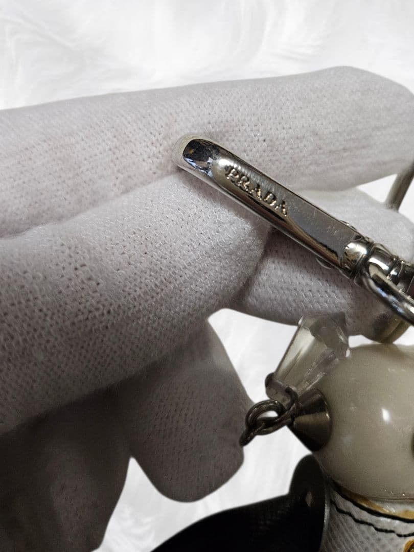 希少✨PRADA ロボット キーホルダー チャーム マリ ハート キーリング