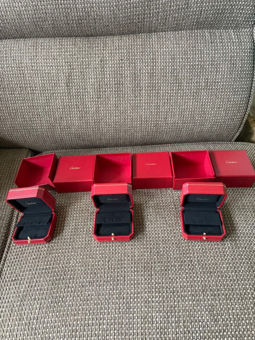 現行品　美品カルティエ　ピアス　イヤリング　空箱　ケース　3セット