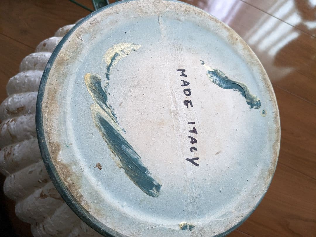 イタリア製　大型　鉢カバー