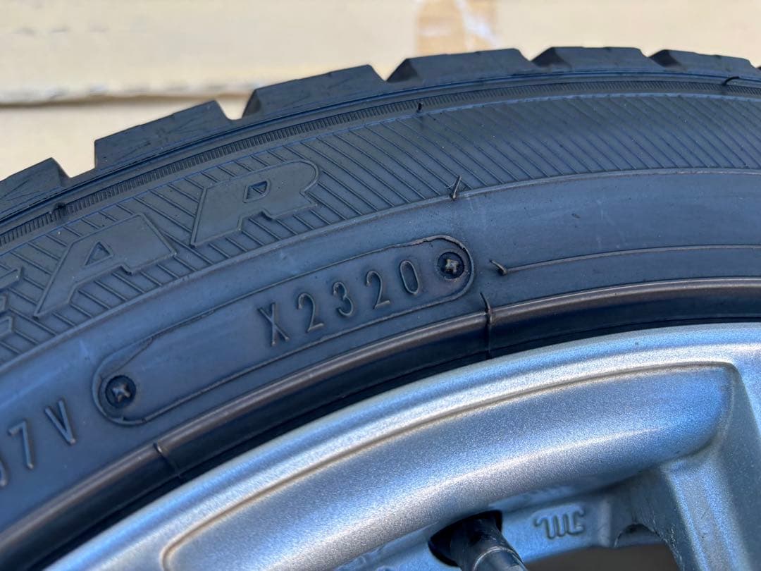 【送料無料】グッドイヤー アイスナビ6 ／スタッドレスタイヤ ／16インチ：4本