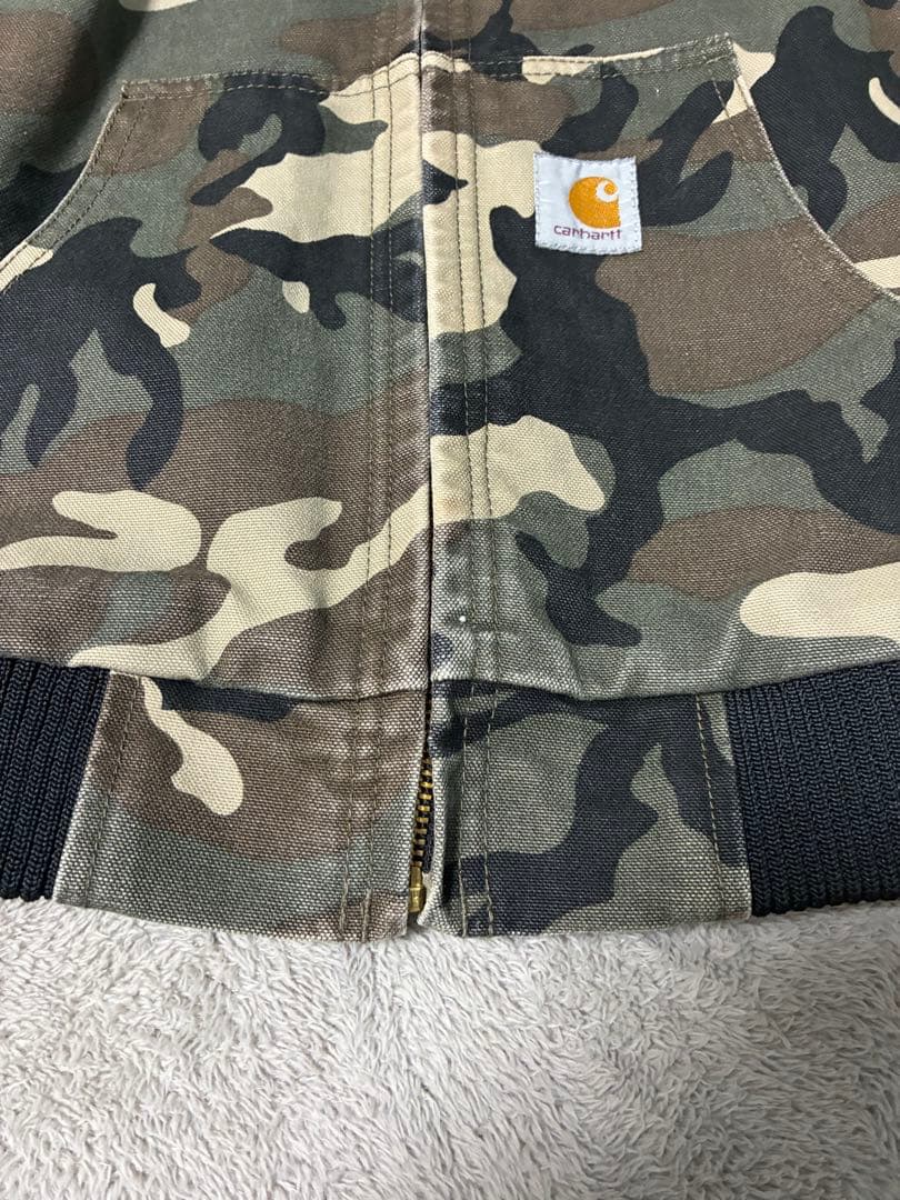 Carhartt フルジップパーカー 迷彩柄 カモフラ柄