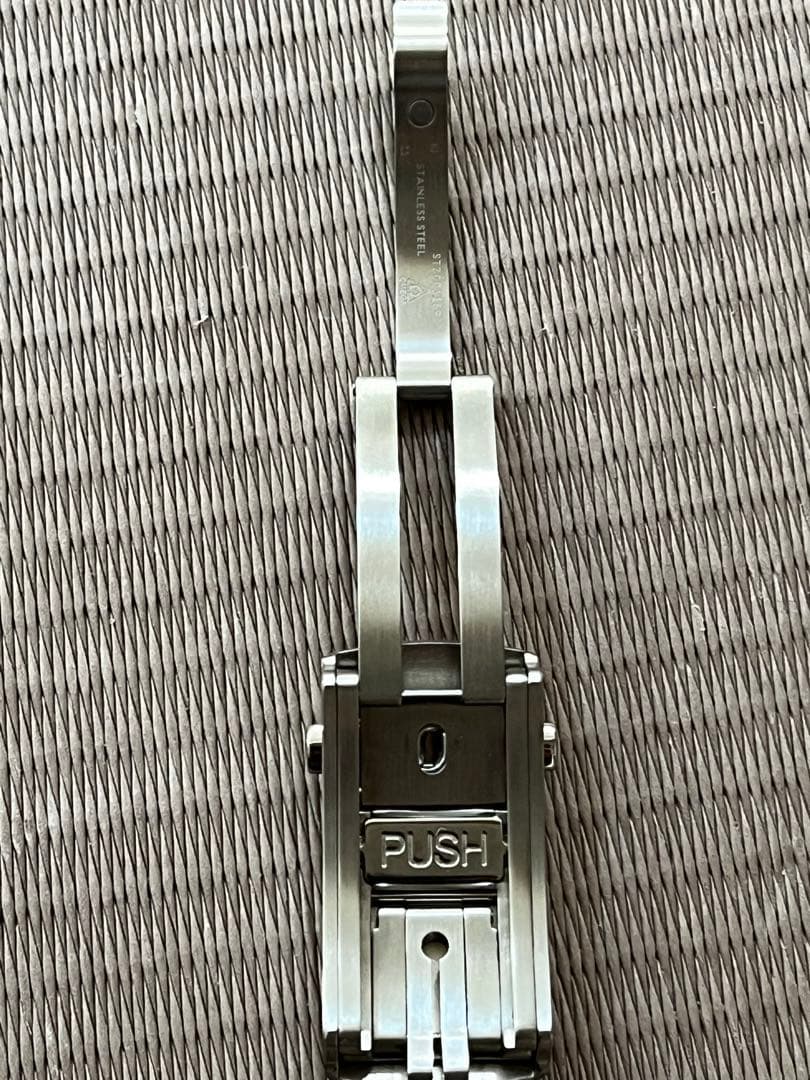 OMEGA ステンレススチール プッシュ式クラスプ　シーマスター300