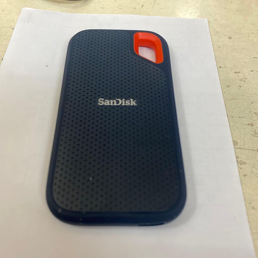 SanDisk Extreme Portable SSD 2TB サンディスク