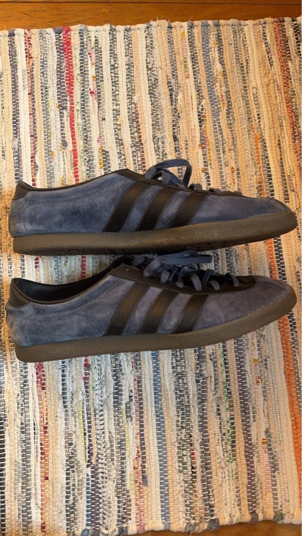 adidas ロンドン　　　 スエード　ネイビー　スニーカー