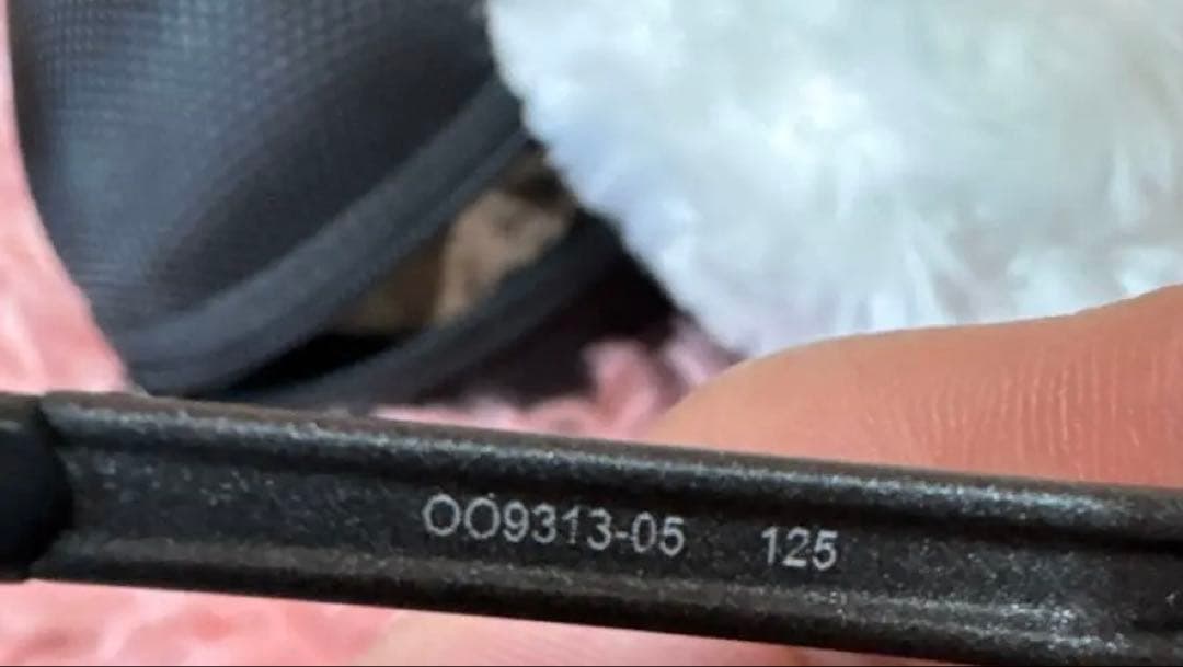 Oakley スポーツサングラス ケース付き