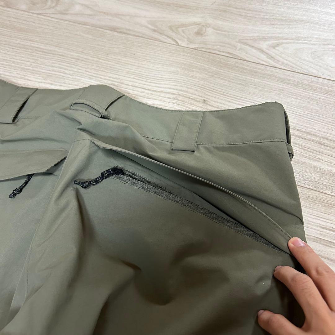 Burton [ak] スノーボードウェア パンツカーキ　Sサイズ