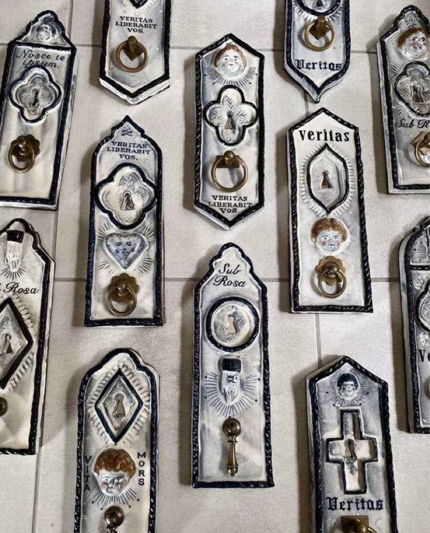 arii momoyo pottery鍵穴讃歌