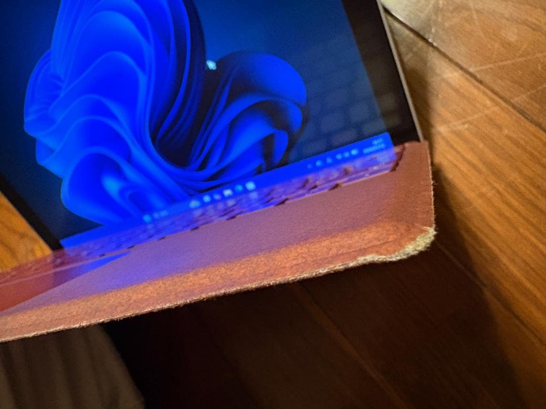 Microsoft Surface Pro 7 バーガンディタイプカバー付