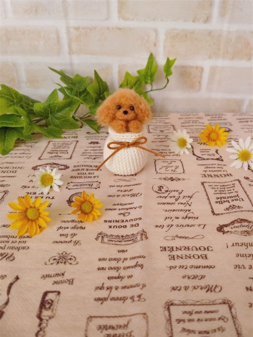 羊毛フェルト  ひょっこりトイプードル♪