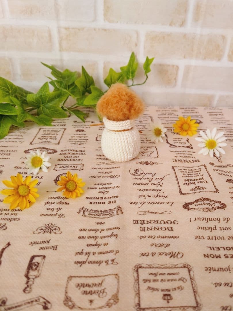 羊毛フェルト  ひょっこりトイプードル♪