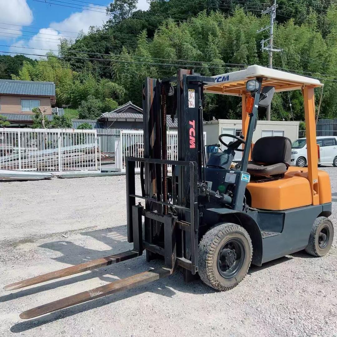 TCMフォークリフトFD20Z5揚高3000㎜使用3517Hデイーセル(A87)