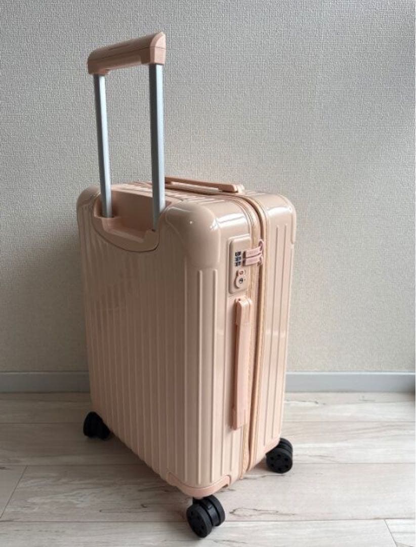 RIMOWA ピンク キャリーケース