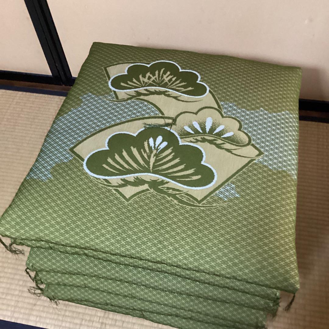 ③緑　松柄　高級座布団12枚　未使用品