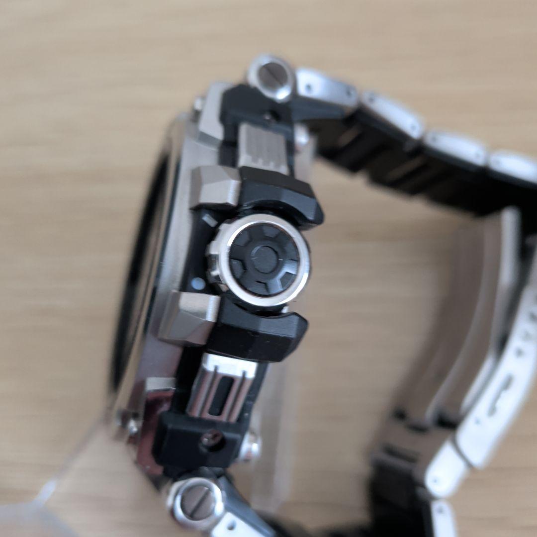 G-SHOCK MTG-G1000 ブラック/シルバー