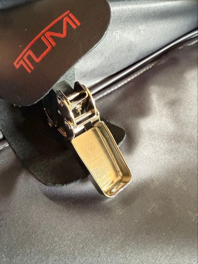 TUMI ガーメントバッグ – ほぼ未使用・極美品