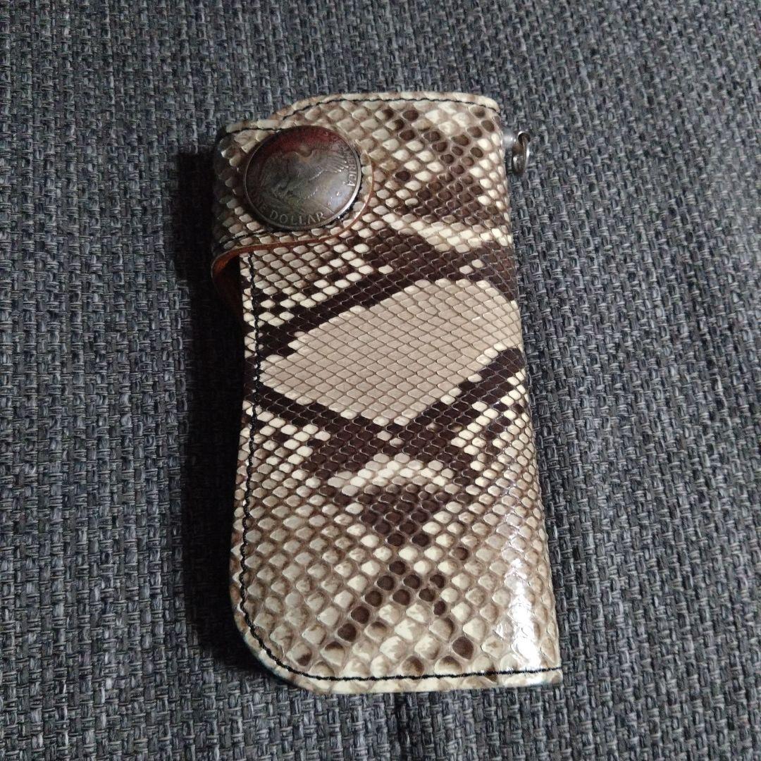 ヘビ革パイソン本革レザーバイカーウォレット長財布コンチョ