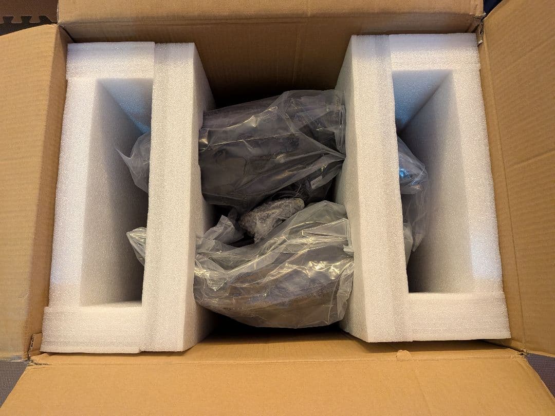 ハイエースヘッドライトセット ブラック 未使用