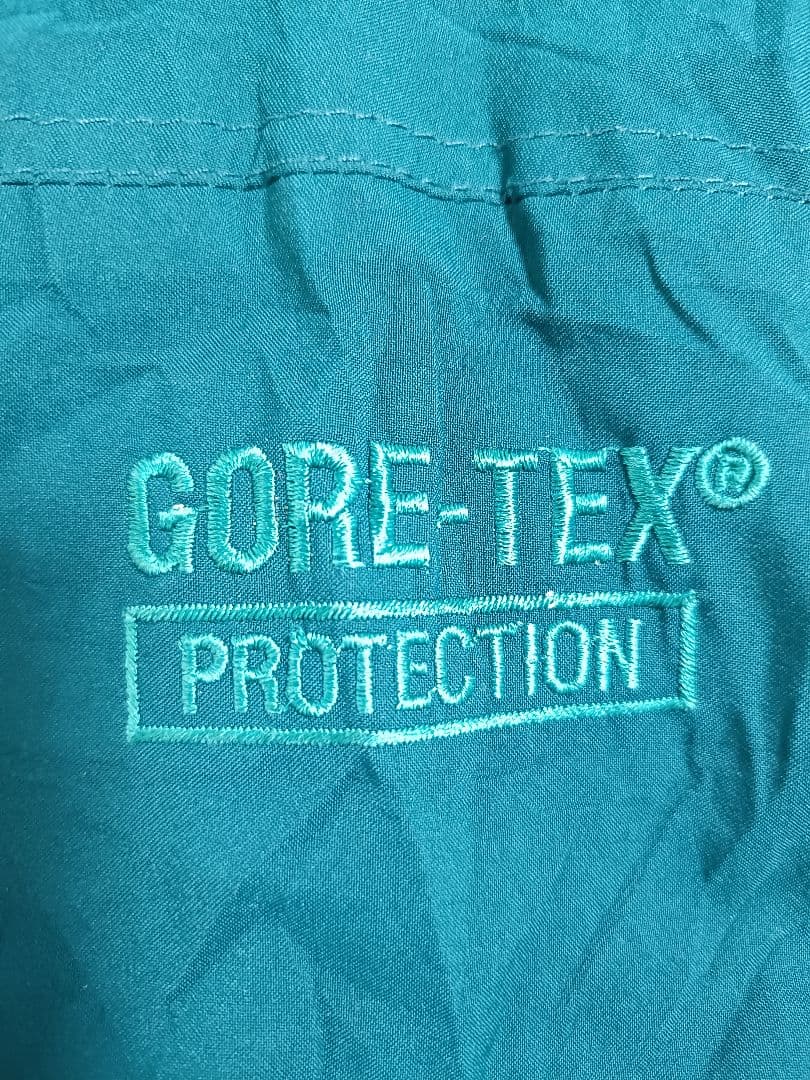 s*o様 berghaus × GORE-TEX マウンテンパーカー【Large