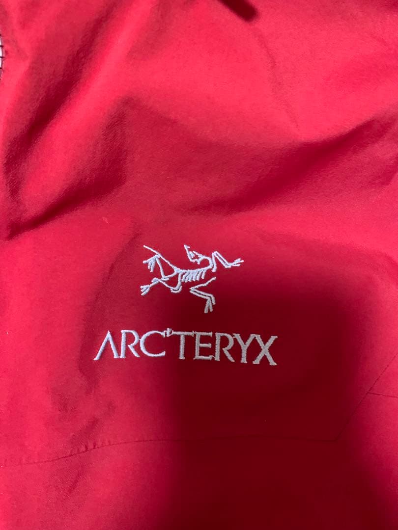 ARC'TERYX レッド マウンテンパーカー