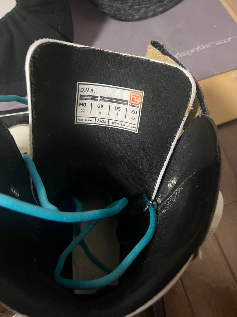 DEELUXE スノーボードブーツ ホワイト/ベージュ/