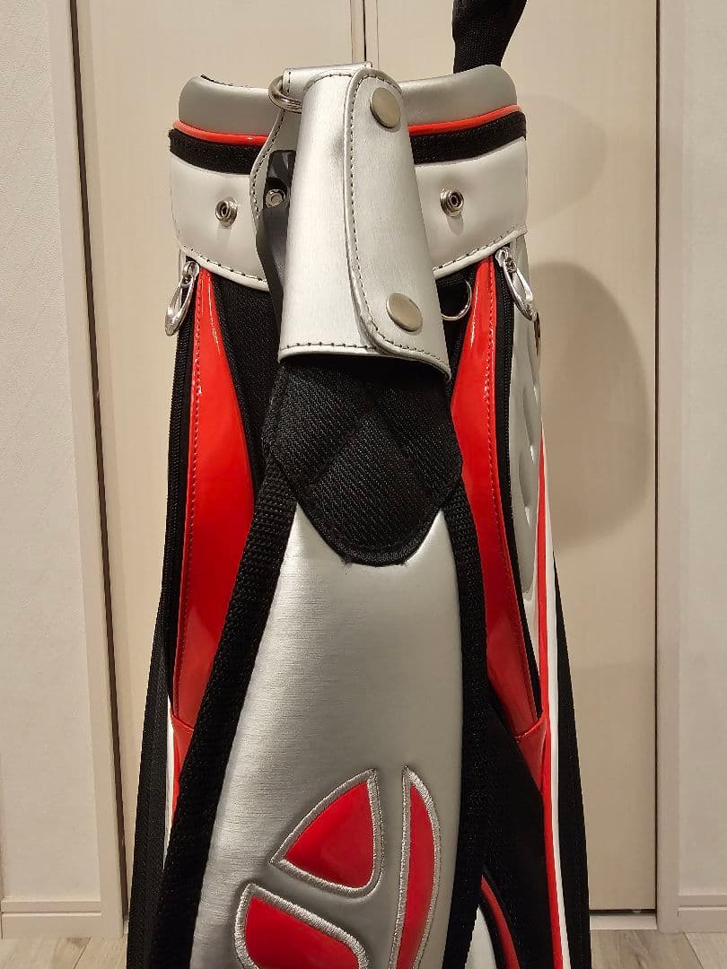 年末断捨離 TaylorMade キャディバッグ ナイキドライバー1本おまけ