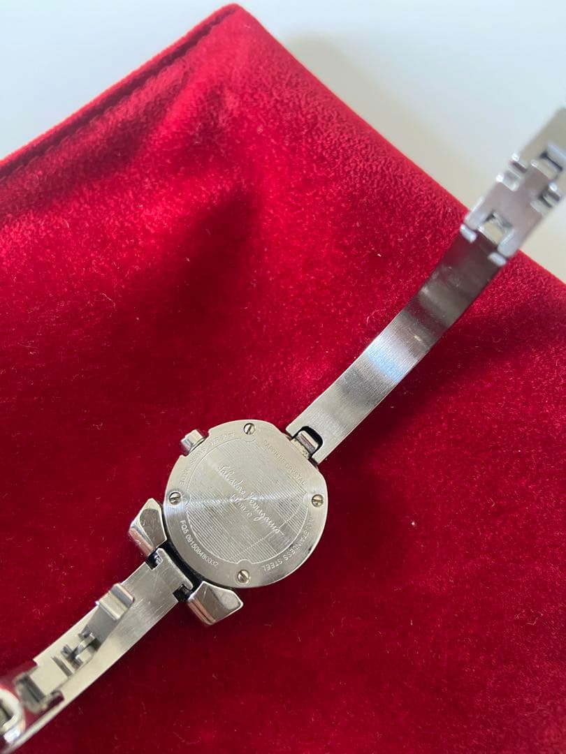フェラガモ　FERRAGAMO ガンチーニ　腕時計