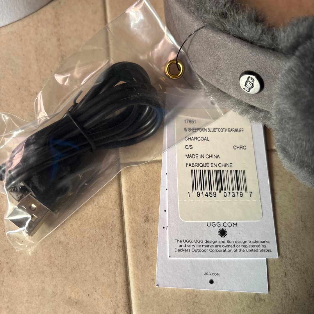 UGG イヤーマフ　Bluetooth