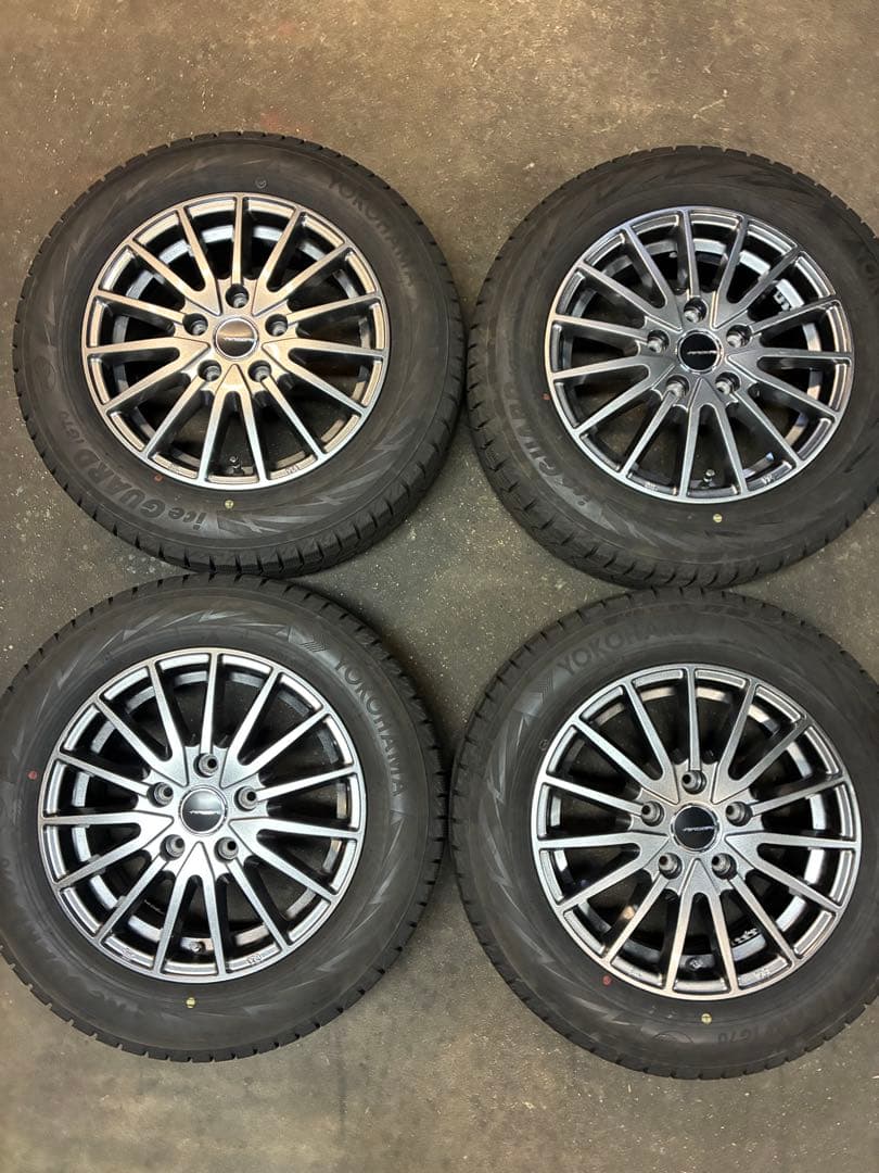 新型フリード用★希少品185/65R15スタッドレスセット❗️