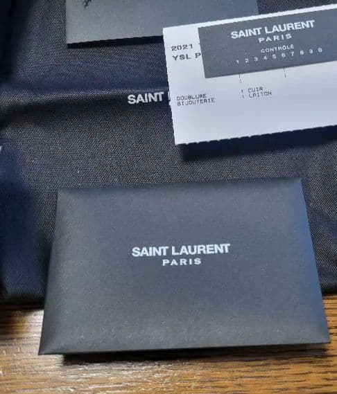 h*2様 SAINT LAURENT グレー 三つ折り財布