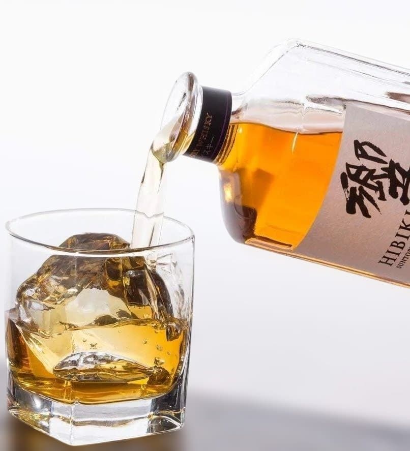 【未開封品】ニッカ竹鶴700mlとサントリー響700ml 　2本セット　箱付き