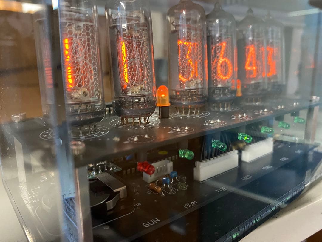 Nixie Clock（ニキシー管時計）