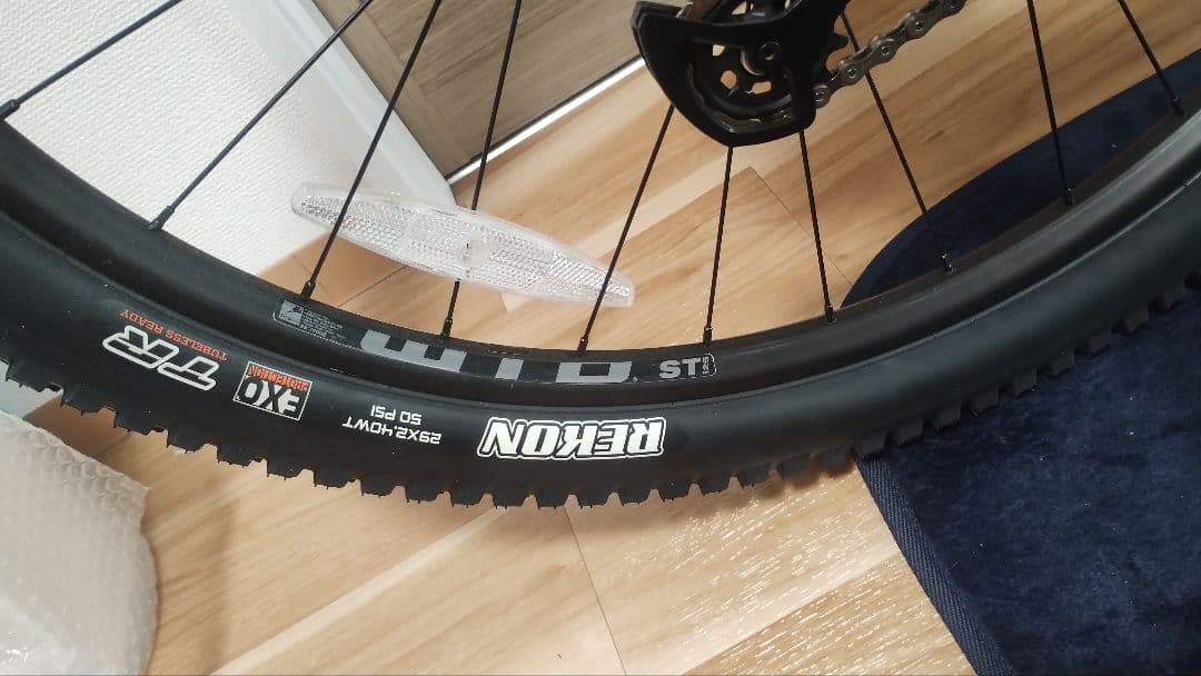 GT SENSOR CARBON ELITE LTD フルサス　浜松　大阪