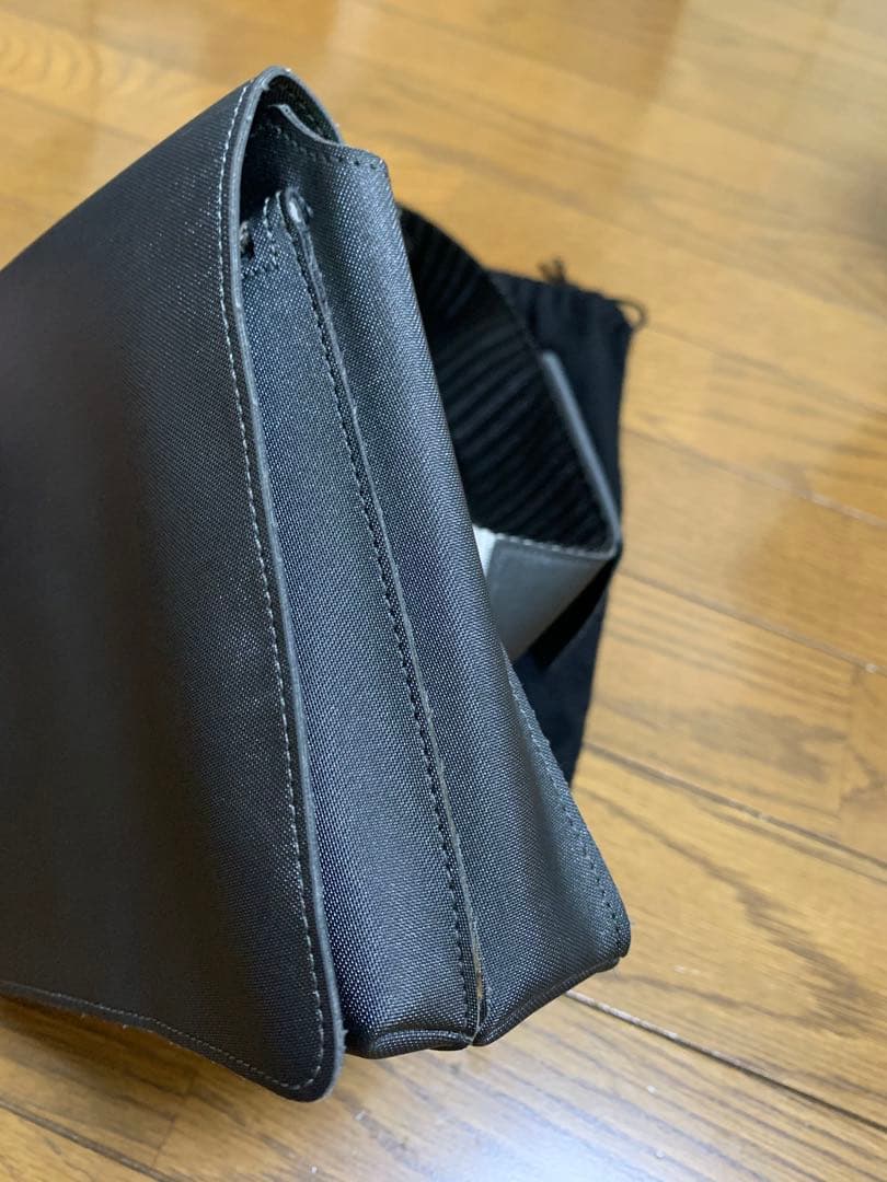 NealCHANEL スポーツライン グレー　ウエストポーチ