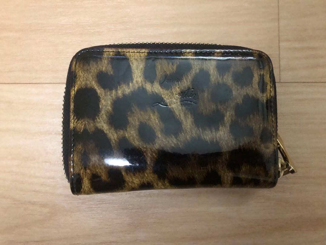【クリスチャンルブタン】 ヒョウ柄 財布