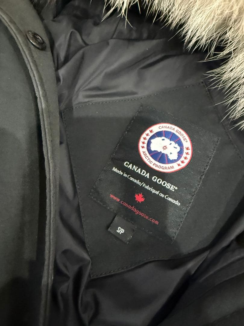 ◾️S   ブラック ダウンジャケット