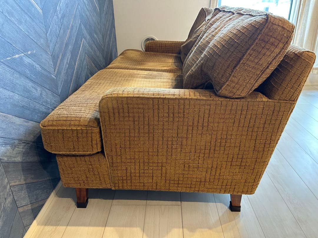 PACIFIC FURNITURE SERVICE製　2人掛けソファ