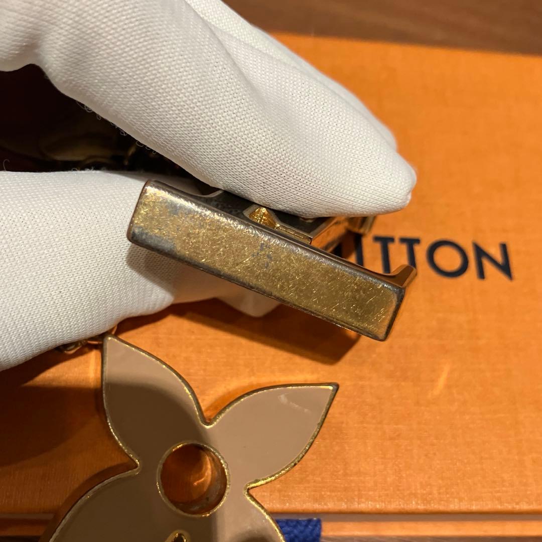 ご*ー様 ルイヴィトン　フルールドゥモノグラム　メッキ　LV フラワー　キーホル