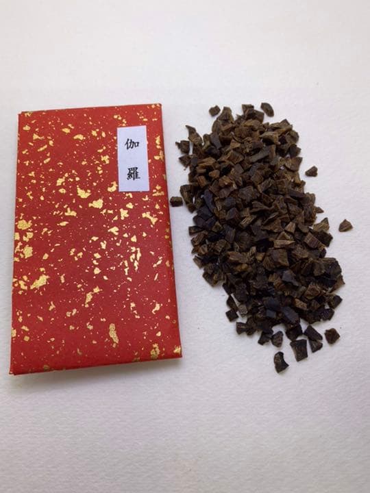 香木　六国五味　伽羅 刻み10.516g  お香聞香 香道 伽羅沈香白檀 香道具