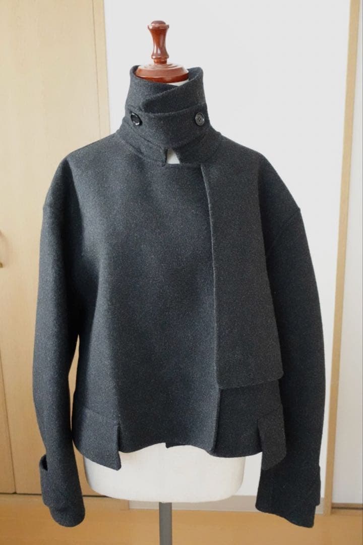 LOHEN ローヘン ショートトレンチリバーコート チャコール